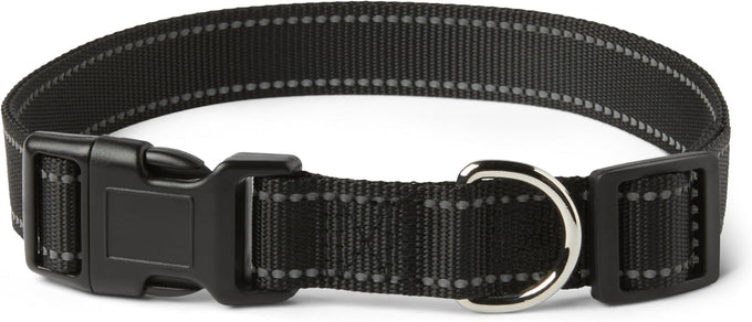 <p>Amazon Basics Polyester Dog Collar for Large Dogs, Adjustable Length 21-37", 1.4" W, Black.</p>