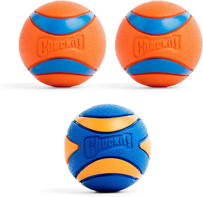Chuckit! Ultra Squeaker Balls for Medium Dogs, Durable Rubber, Floating Water Pet Toys, Pack of 2, 2.5" Diameter