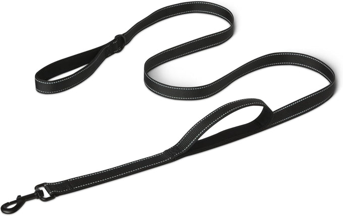 Amazon Basics Retractable Dog Leash with Quick-Lock Function, 50% Recycled Materials, Reflective Threads, Suitable for Small to Large Dogs