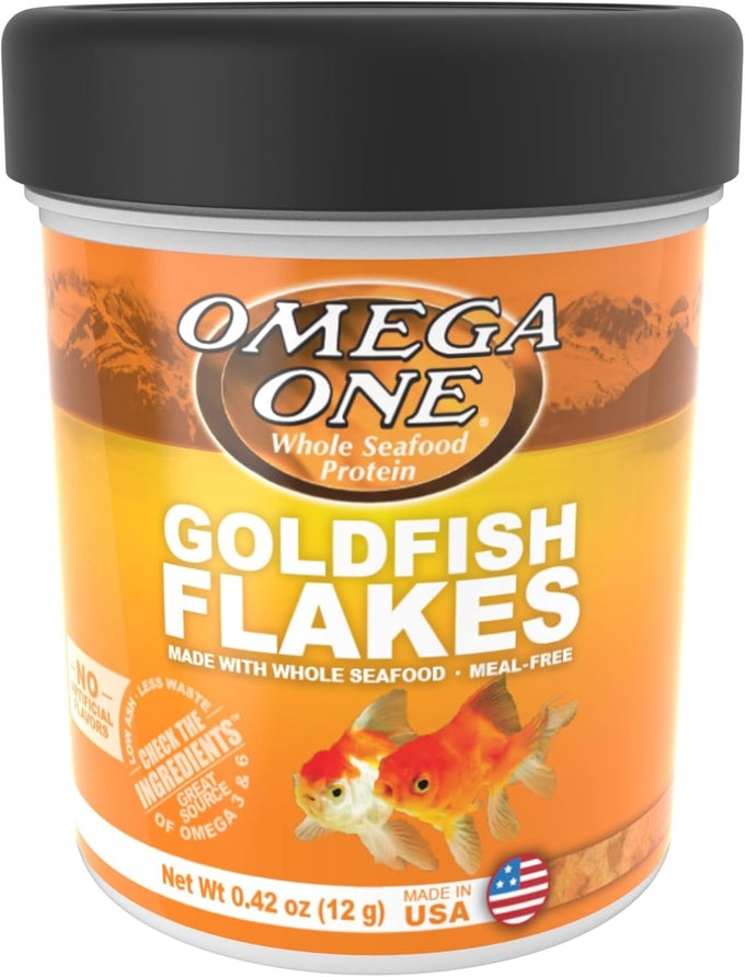 Omega One 0.42 oz Goldfish Flakes for Sensitive Digestive Systems with Color-Boosting Salmon & Kelp, Low Starch Formula