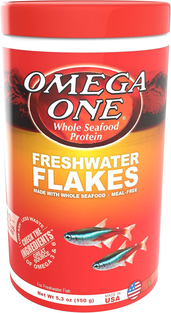 omega one freshwater flakes 5.3 oz nutrient rich color boosting flakes for strong immune systems