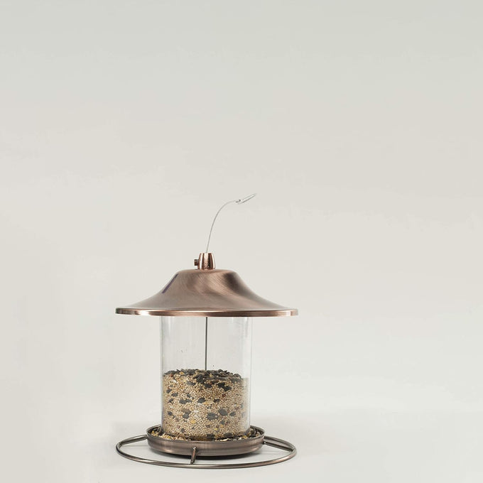 Wagner's 20-Pound Eastern Regional Wild Bird Food, Attracts Songbirds with White Millet and Black Oil Sunflower Seeds
