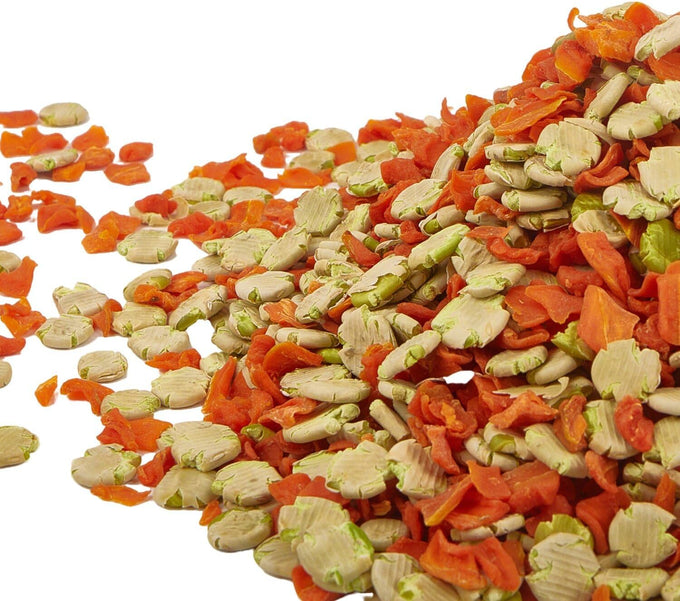 Carrot and Pea Flakes rabbit food, 100% natural, no additives, perfect snacks for herbivores, 1.5 lb