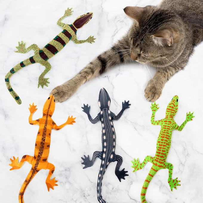 CiyvoLyeen Lizard Catnip Toys Soft Durable Plush for Indoor Cats Boredom Relief Teeth Cleaning Interactive Set of 4