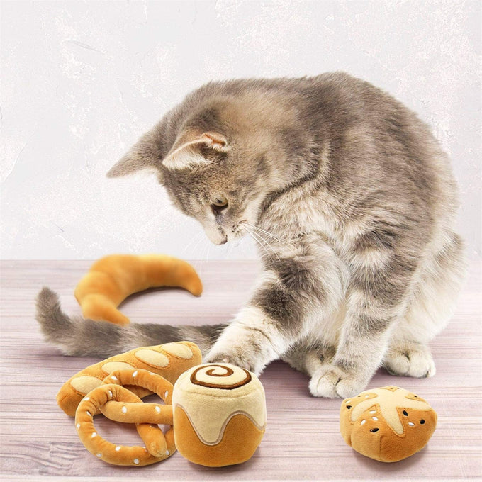 ciyvolyeen bread catnip toys 6 pack for indoor interactive kittens chew bite kick toys