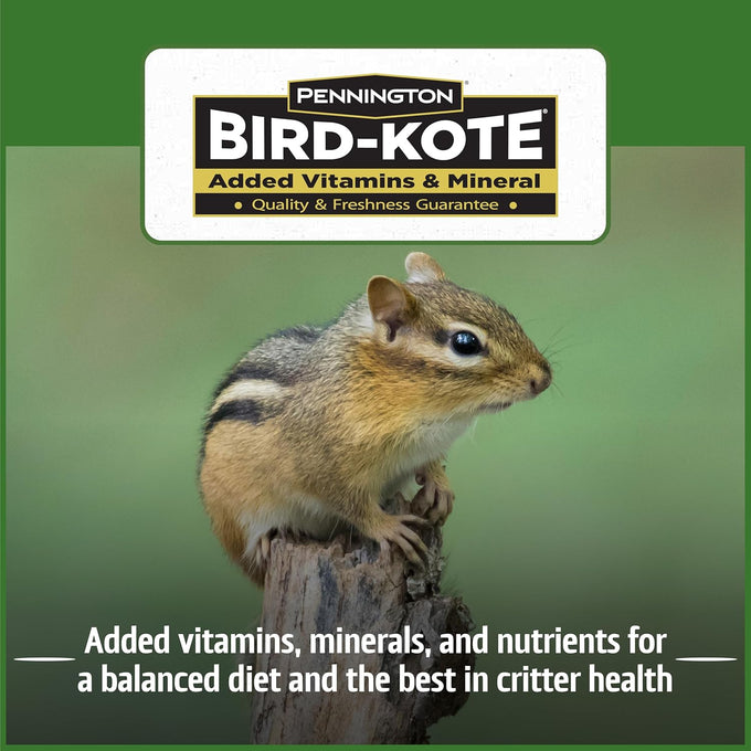 Pennington Pride Squirrel & Critter food attracts backyard wildlife with sunflower seeds and peanuts, 10-lb bag