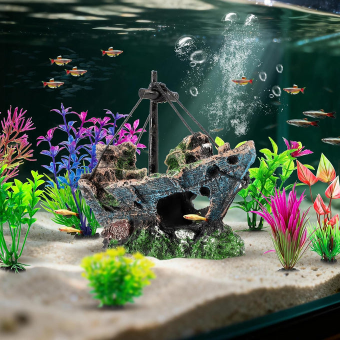 8Pcs Fish Tank Decorations Set - Sunken Ship, Resin Material, Aquarium Accessories for Freshwater or Saltwater Environments