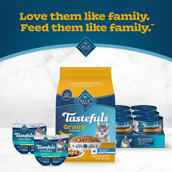 Blue Buffalo Tastefuls Irresistible Gravy Experience adult cat food, 15 lbs, with real chicken, brown rice, for digestion & coat health