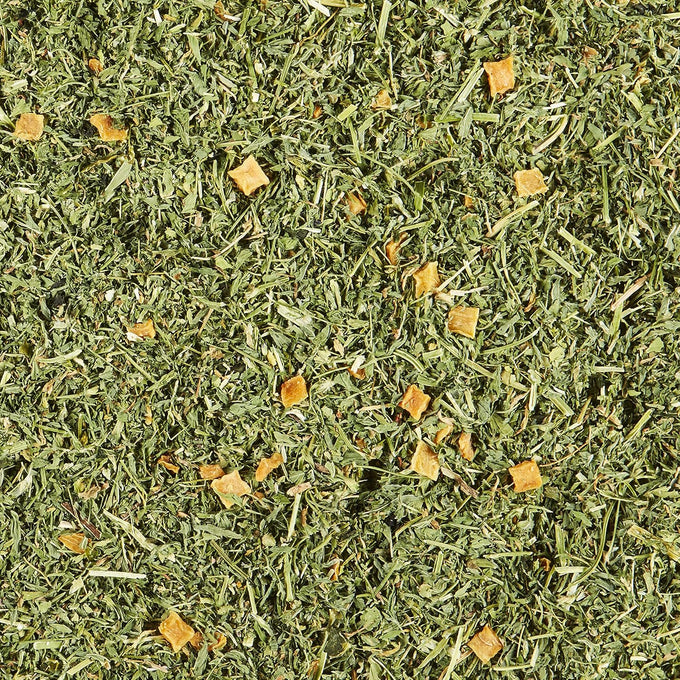 Kaytee 1 oz Bird Greens Treat for All Pet Birds, Rich in Vitamins and Omega 3s, 1-Ounce Pack